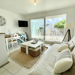  Appartement T2 à 50m De Locéan